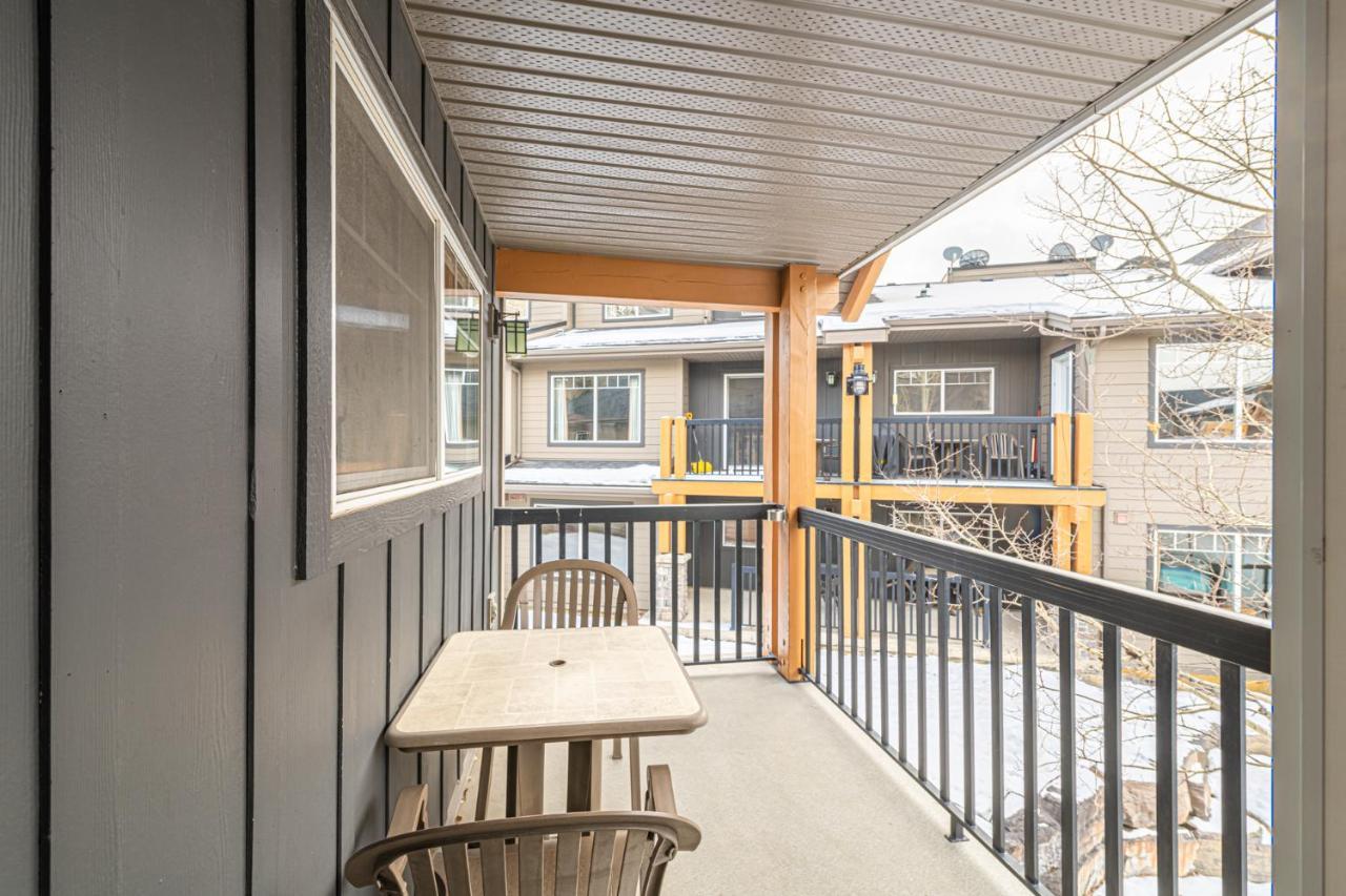 Copperstone Resort - Mountain View 2 Bedroom Condo Canmore Eksteriør bilde